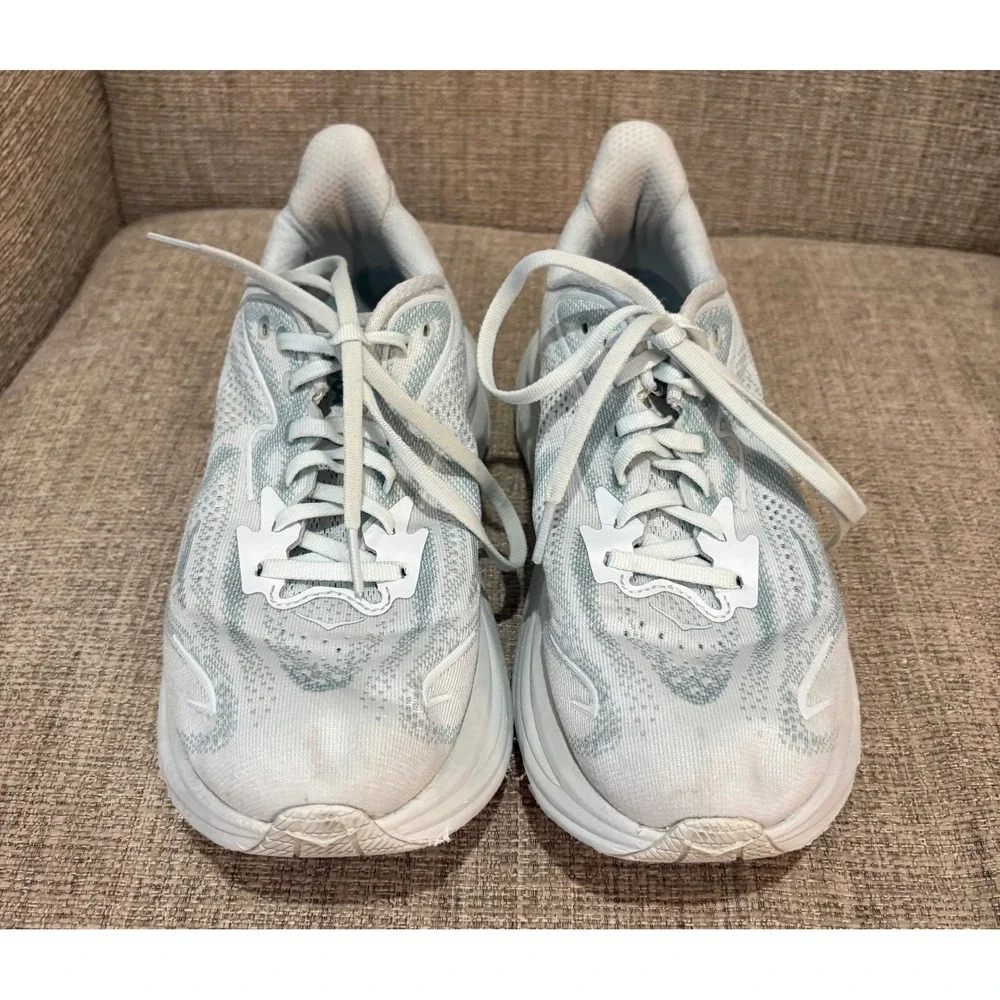 Hoka Clifton 9 Women Running Shoes 8B Day Dream Ice Water 1162031-DTDR